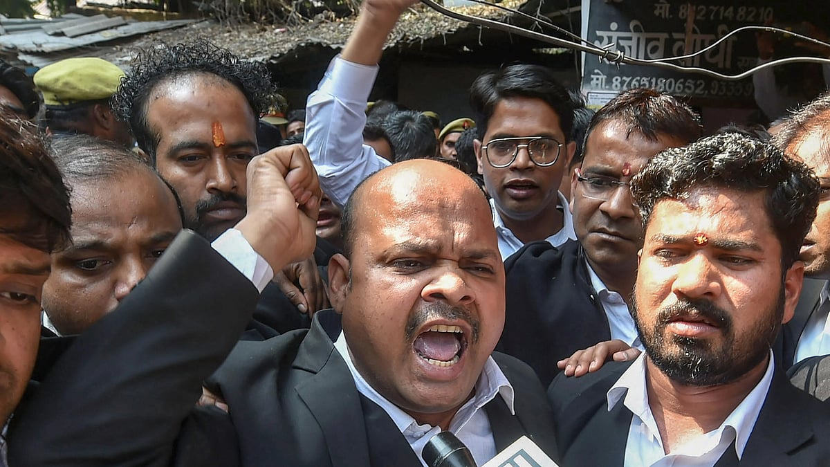 Maharashtra & Goa Bar Council Declares Court Closure On Nov 3 To Protest Attacks On Lawyers